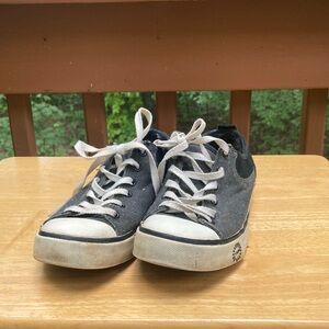 Ugg leather and canvas grey sneakers